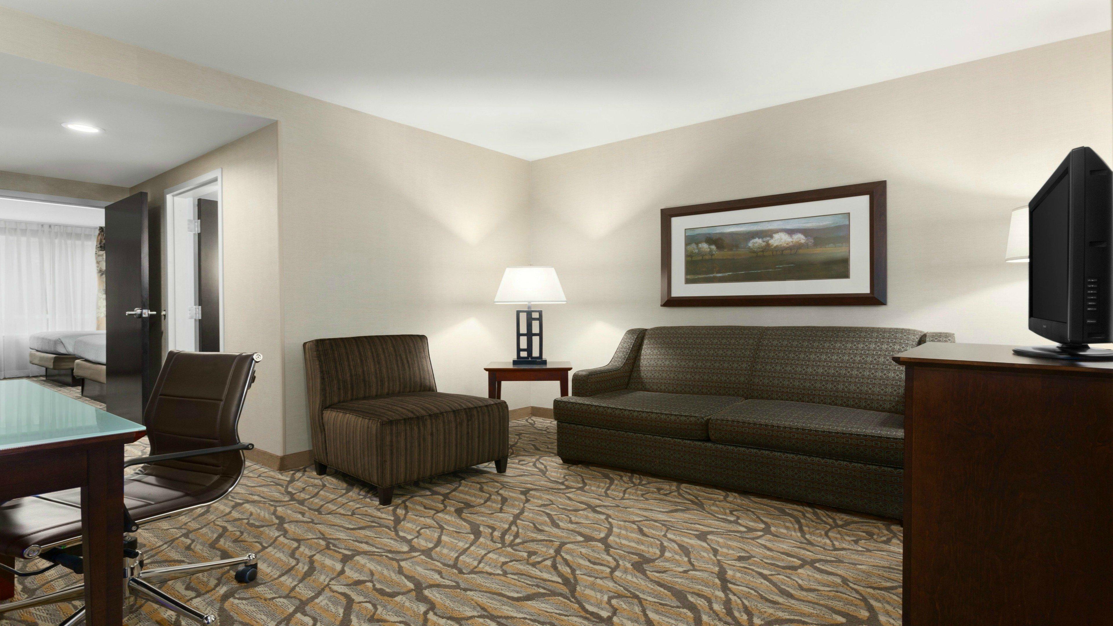 וויליאמסבורג Holiday Inn Hotel & Suites Gateway By Ihg מראה חיצוני תמונה