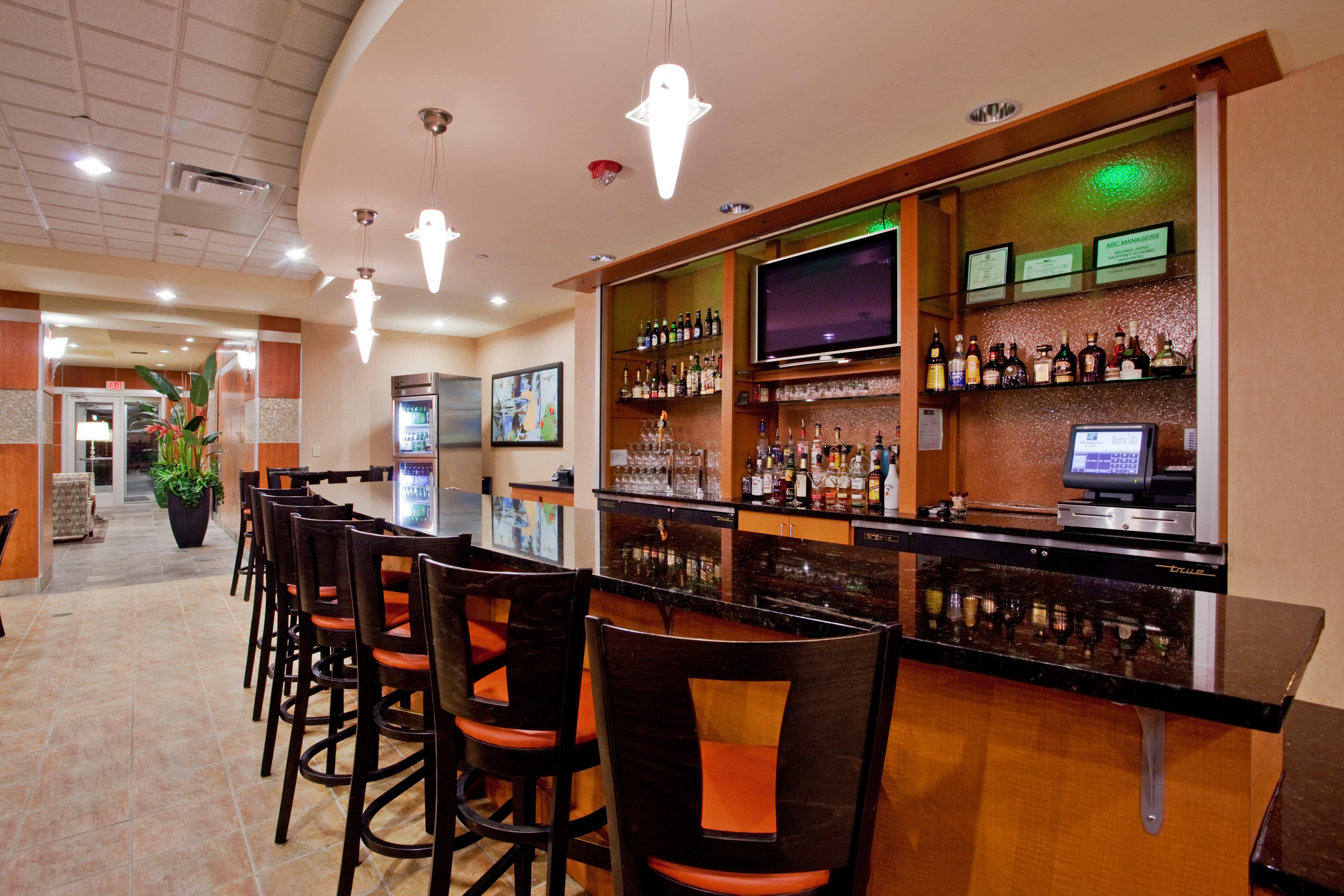 וויליאמסבורג Holiday Inn Hotel & Suites Gateway By Ihg מראה חיצוני תמונה